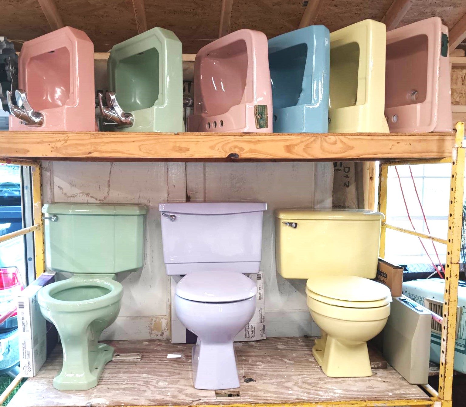 Complete Toilets | Suncoast Vintage Bathroom Supplies